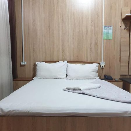 Bal-Meyir Hotel อัลมาตี ภายนอก รูปภาพ
